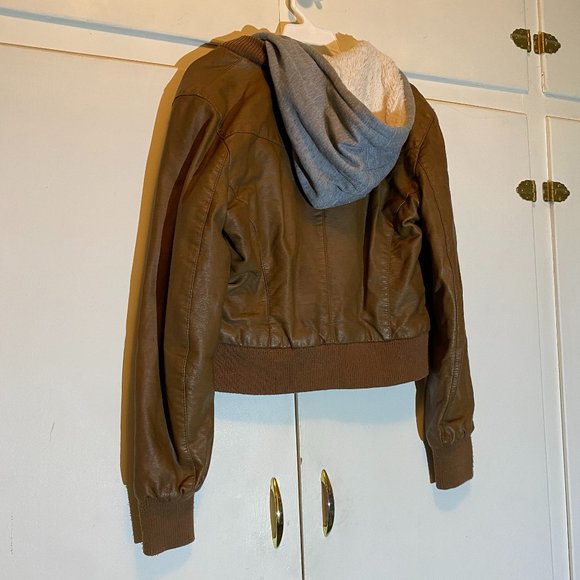 Ci Sono Hooded Cropped Faux Leather Jacket - Picture 3 of 16